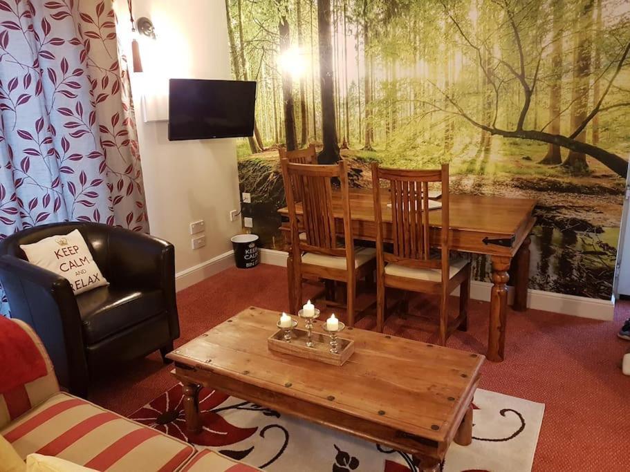 Apartament No6 High Street Edwinstowe Zewnętrze zdjęcie